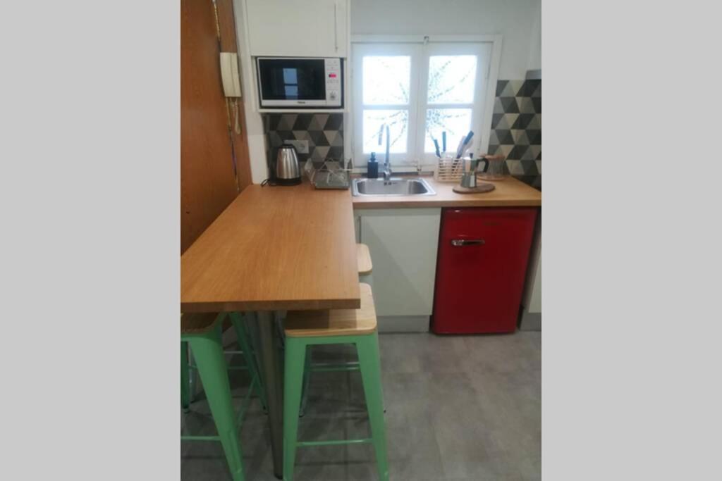 אספלוגס דה לוברגאט M3 Terrace. Cool Apartment 15 Min Center By Metro מראה חיצוני תמונה