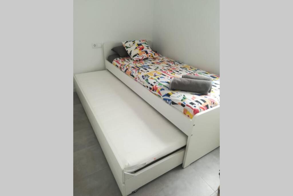 אספלוגס דה לוברגאט M3 Terrace. Cool Apartment 15 Min Center By Metro מראה חיצוני תמונה